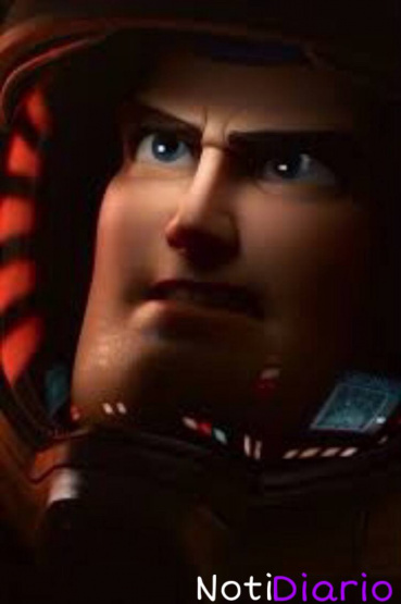 Al infinito y más allá: La nueva película de Buzz
